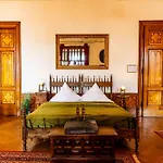 Schloss Arenfels 3*