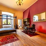Schloss Arenfels 3* باد هونينغن