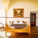 Schloss Arenfels فندق
