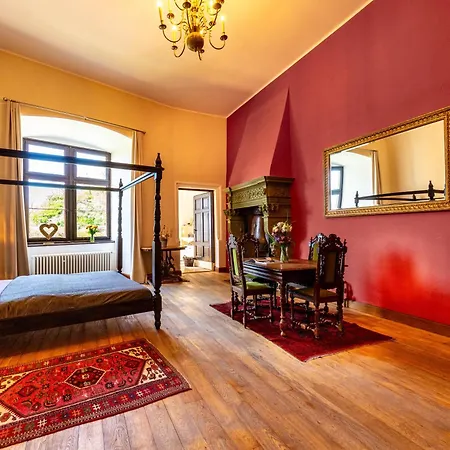 Schloss Arenfels 3* Bad Honningen