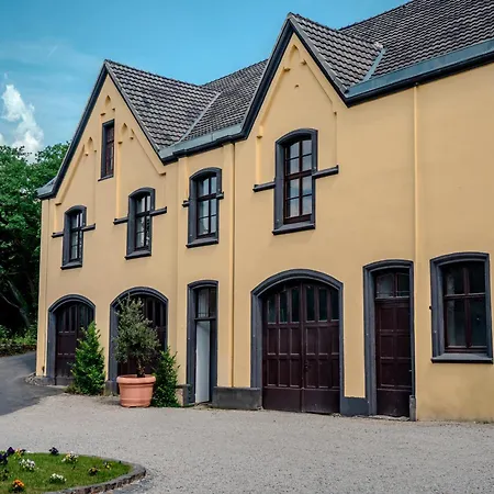 Schloss Arenfels Hotel 3*